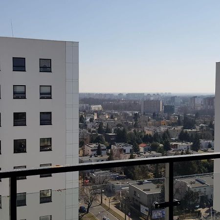 Apartament City View Wes Quality Suite بوزنان المظهر الخارجي الصورة