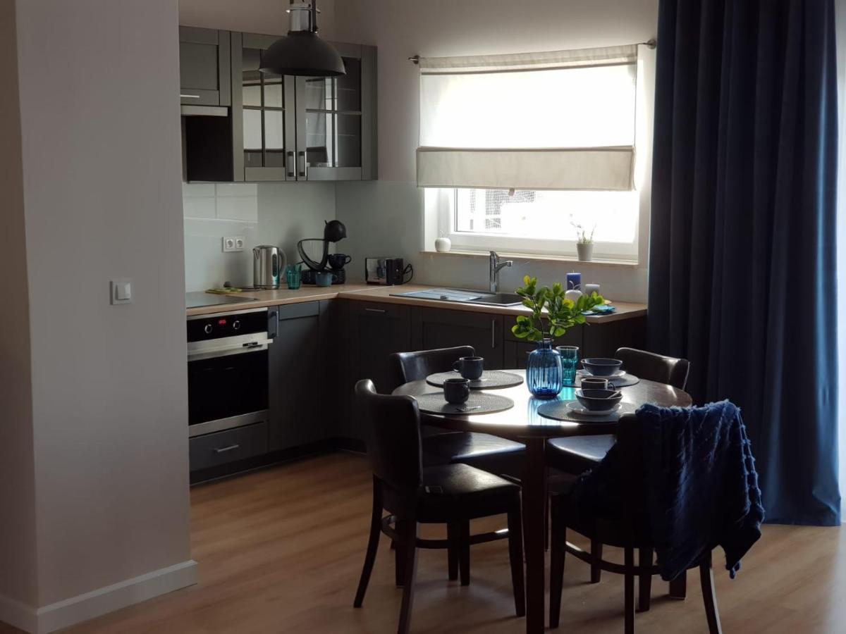 Apartament City View Wes Quality Suite بوزنان المظهر الخارجي الصورة