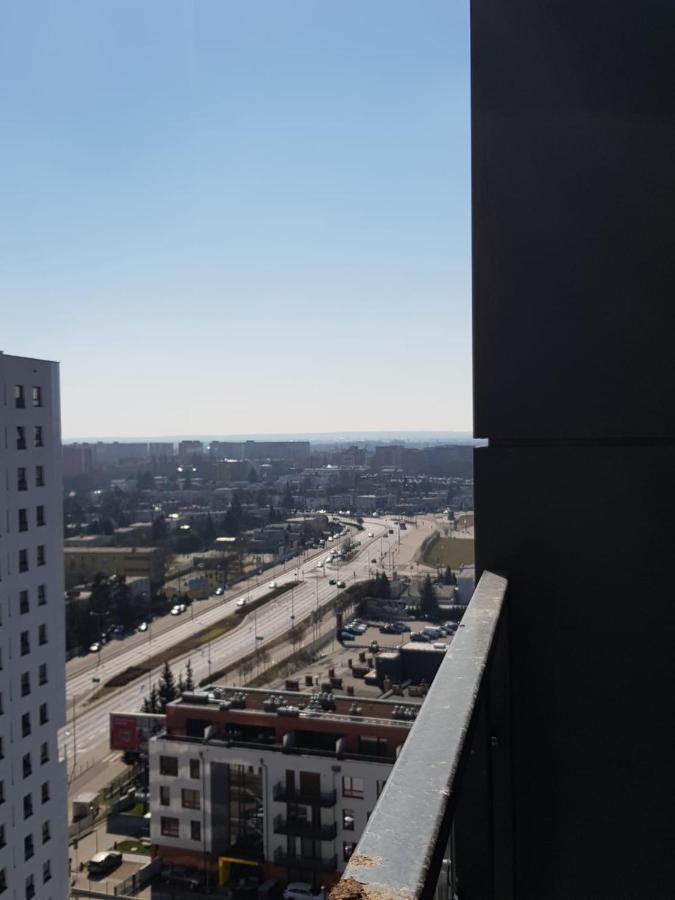 Apartament City View Wes Quality Suite بوزنان المظهر الخارجي الصورة