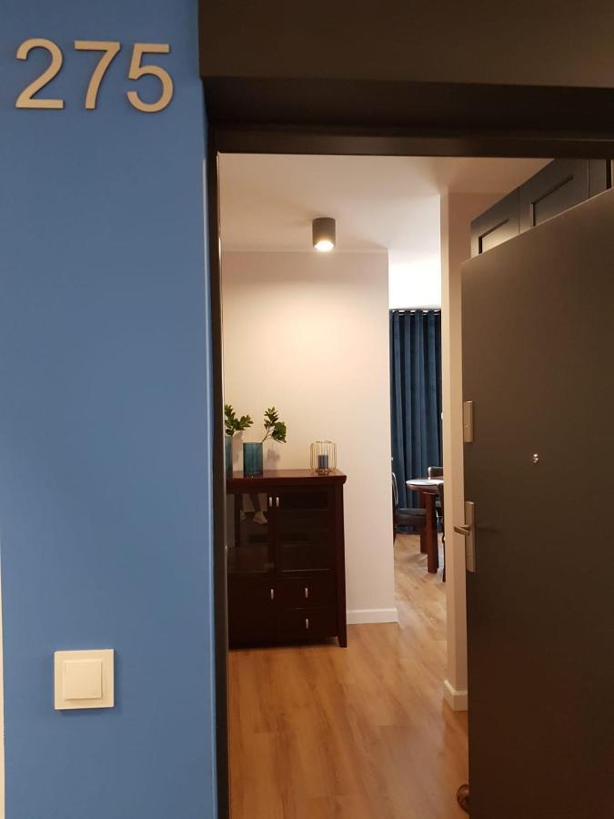 Apartament City View Wes Quality Suite بوزنان المظهر الخارجي الصورة